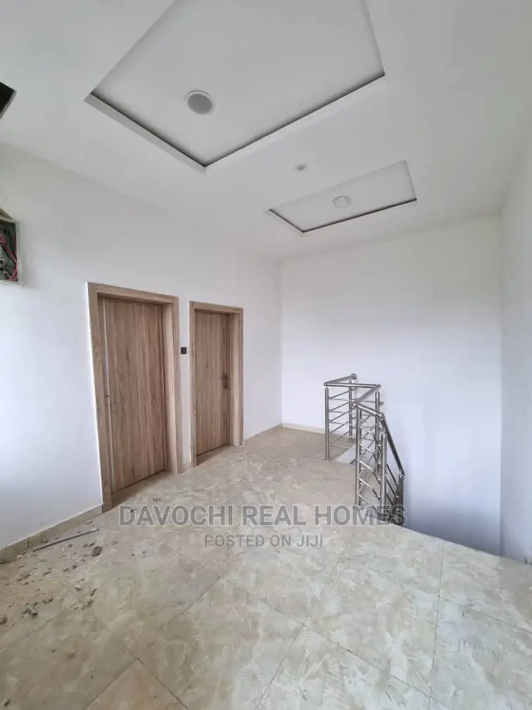 4bdrm Duplex in Orchid Road, Lekki for rent