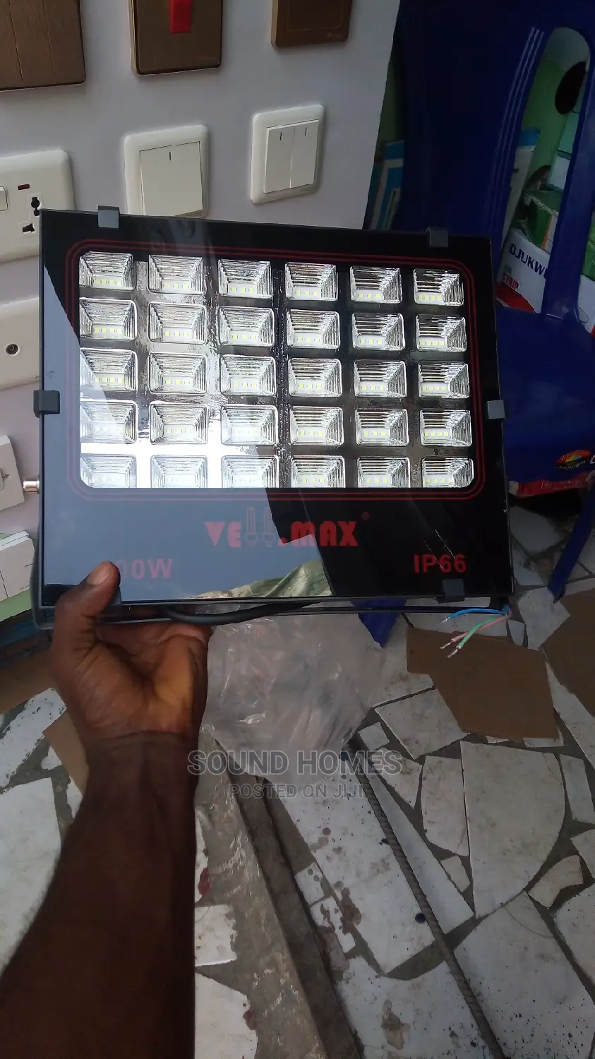 Vellmax Flood Light