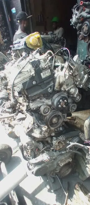 Engine for Sienna Camry and Venza (2gr)