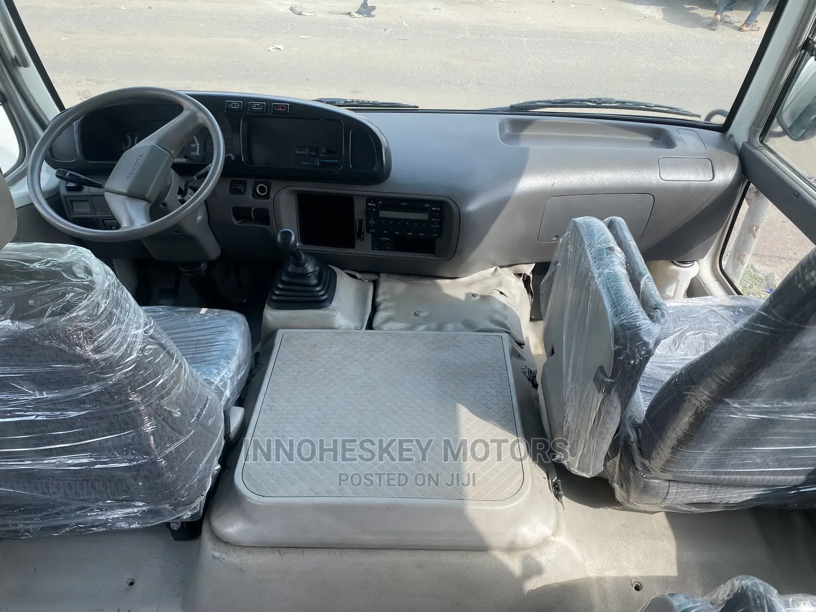 Toyota Coaster 2013 White