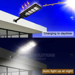 400W Affordable Solar Flood Street Light
