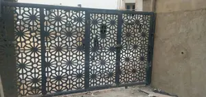 Lesser Cut Gate 009