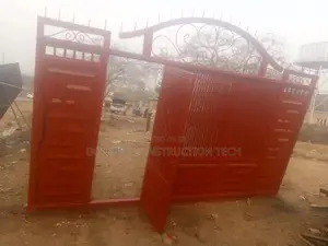 Lesser Cut Gate 009