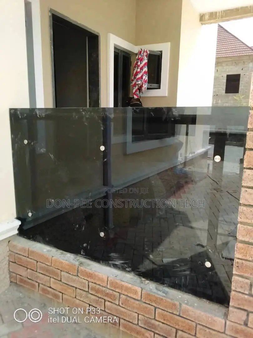 Frameless Glass Railing