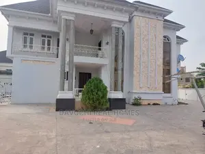 Furnished 6bdrm Apartment in Pinnock Estate Osapa, Lekki for rent