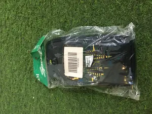 L M Sports Phone Arm Band