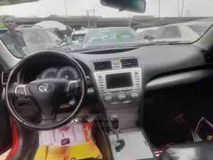 Toyota Camry 2011 Red