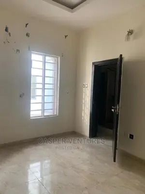 Photo - Studio Apartment in Osapa for rent