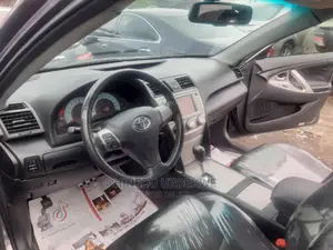Toyota Camry 2010 Gray