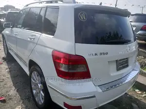 Mercedes-Benz GLK-Class 350 4MATIC 2011 White