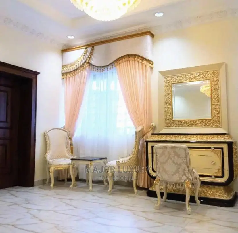 Higher Quality Turkey  Curtains With Board