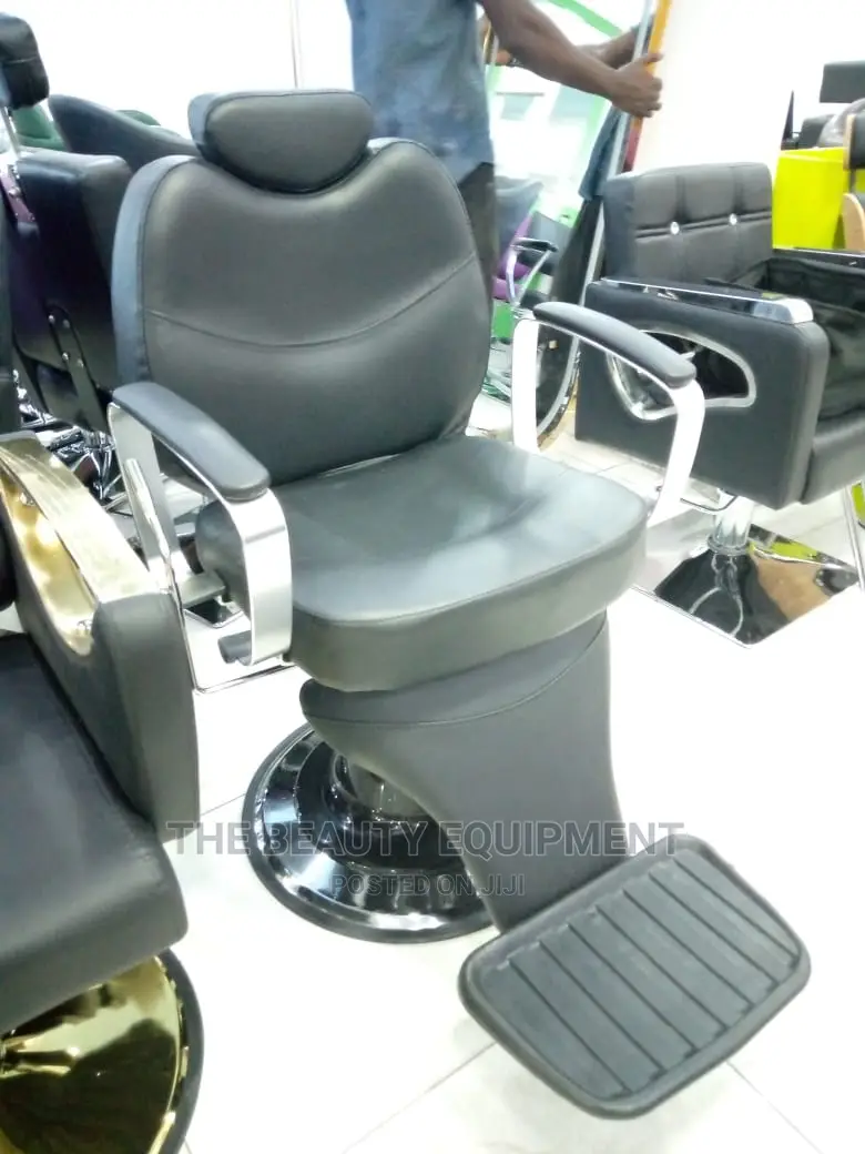 Barber Chair 003 in Lagos Island (Eko) Salon Equipment, Thebeauty