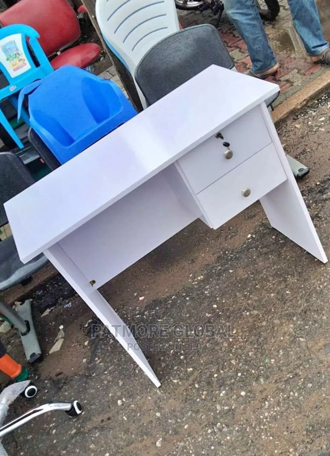 Quality Executive Wooden Mini Office Table.