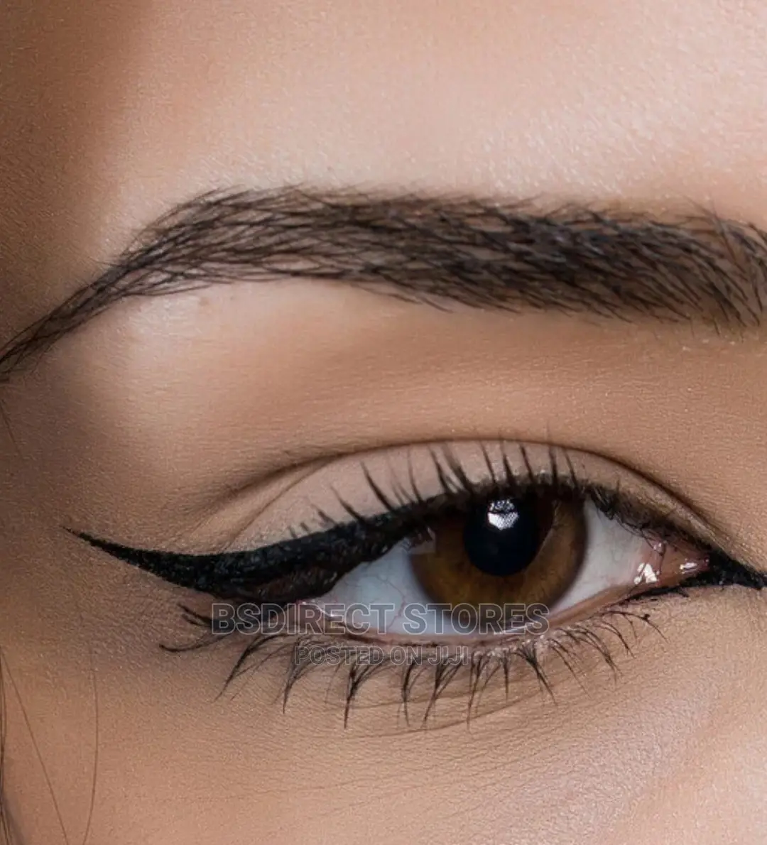 AVON TRUE COLOUR Black Super Definition Liquid Eyeliner