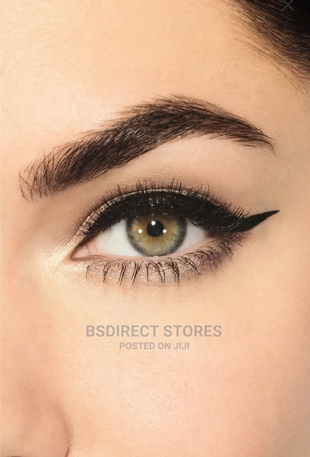 AVON TRUE COLOUR Black Super Definition Liquid Eyeliner