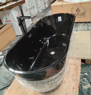 Luxury Executive Bathtub Black Colour Available