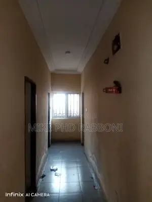 3bdrm Block of Flats in Old G.R.A, Enugu for Rent
