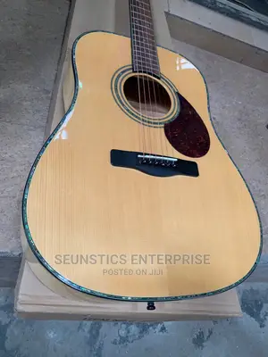 Quality Samick Greg Bennett Design Pure Acoustic Guitar