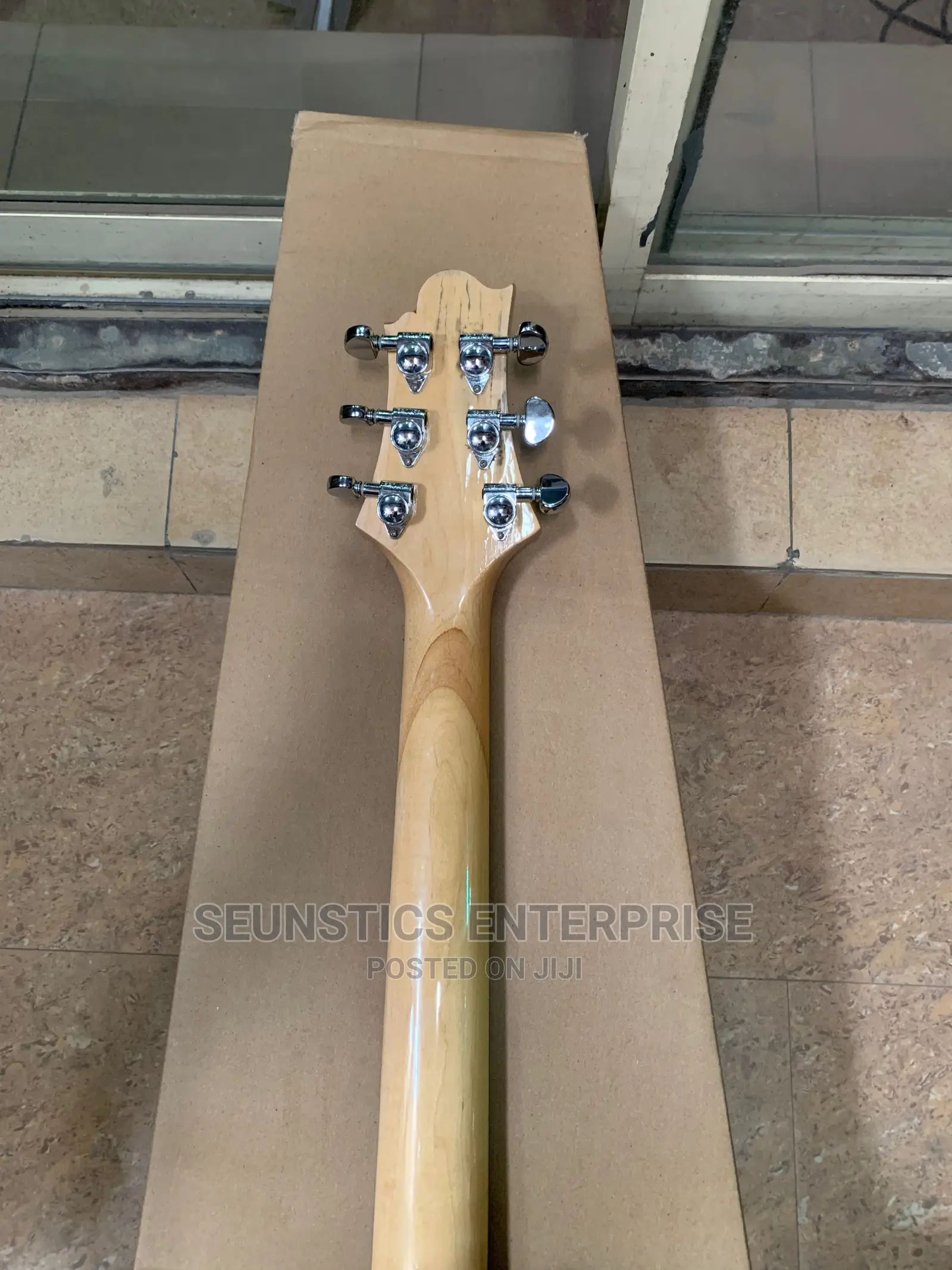Quality Samick Greg Bennett Design Pure Acoustic Guitar