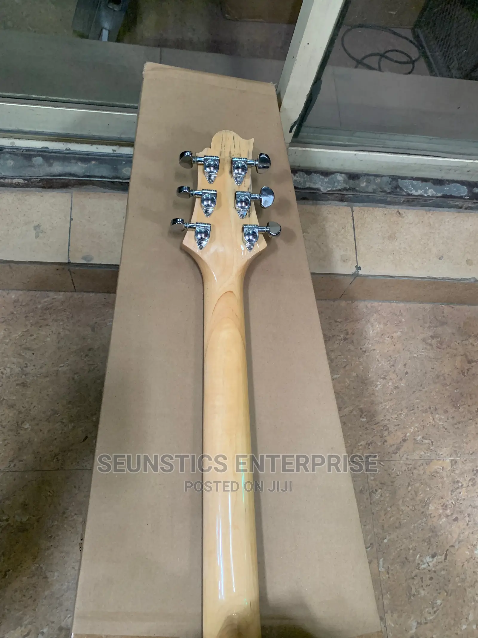Quality Samick Greg Bennett Design Pure Acoustic Guitar