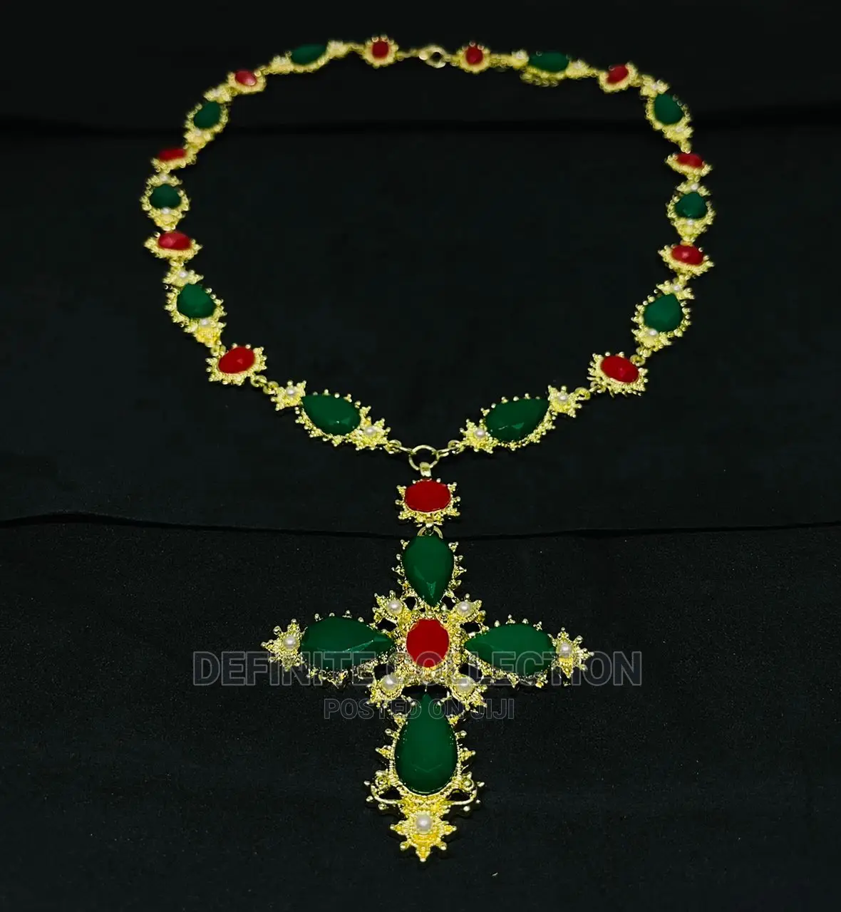 Unique Neckpiece