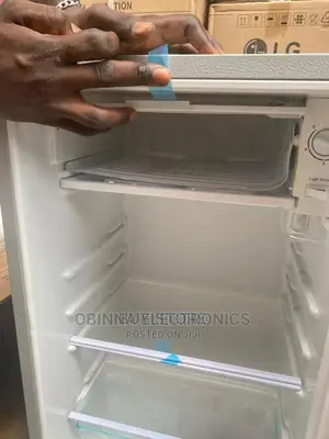 New LG 100L Table Top Refrigerator/Silver Colour/External/