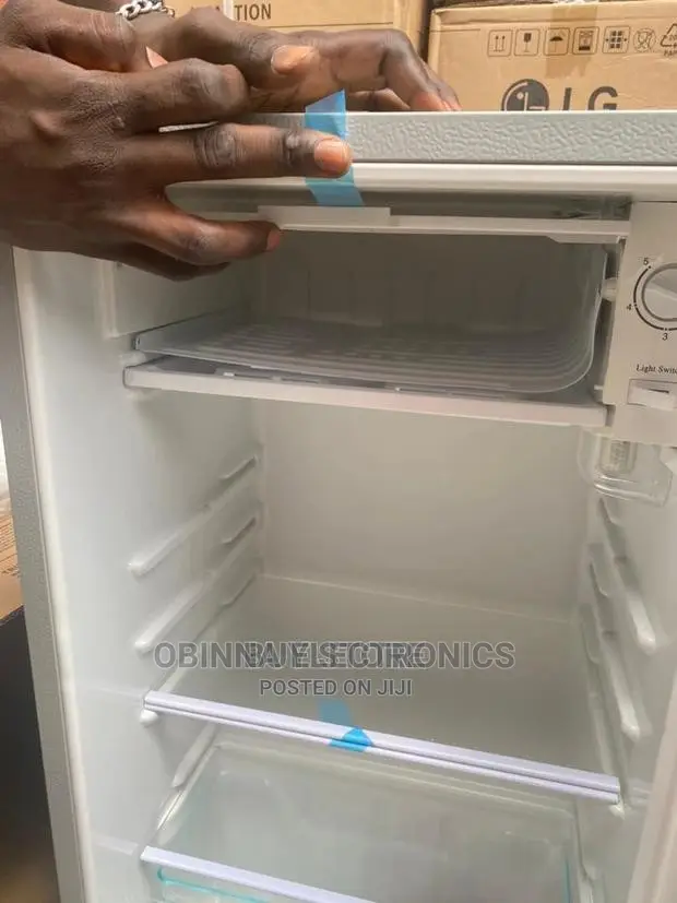New LG 100L Table Top Refrigerator/Silver Colour/External/