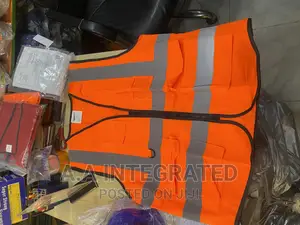 Reflective Jacket With Zip And Pockets