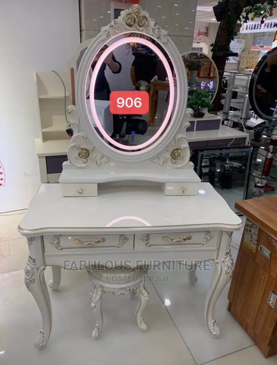 Beautiful Royal Dressing Mirror With Light Available