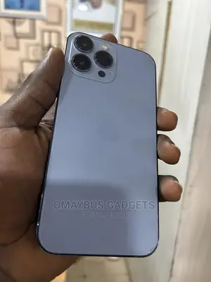 Photo - Apple iPhone 13 Pro Max 128 GB Blue