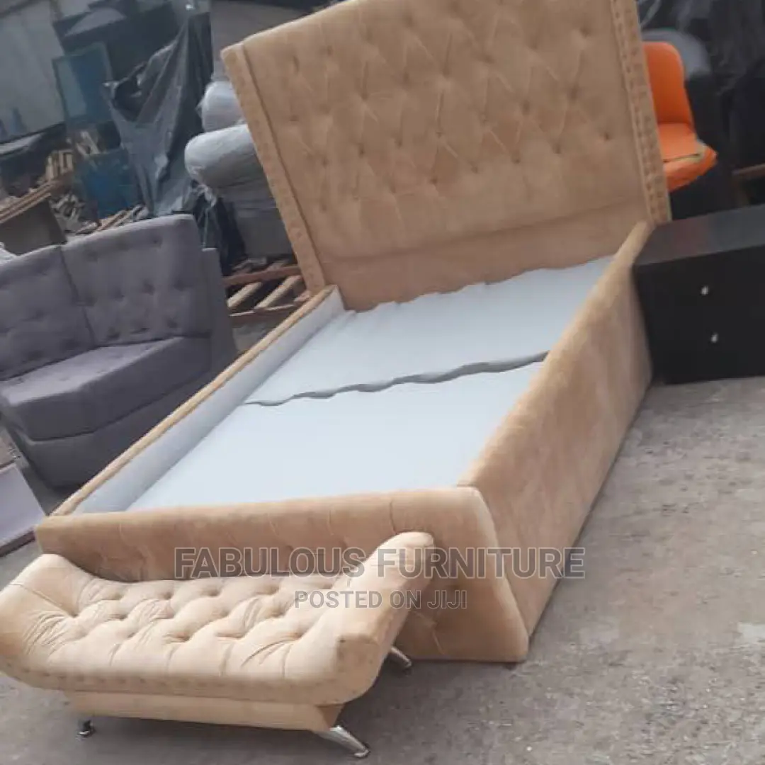 4.5x6 Bedframe
