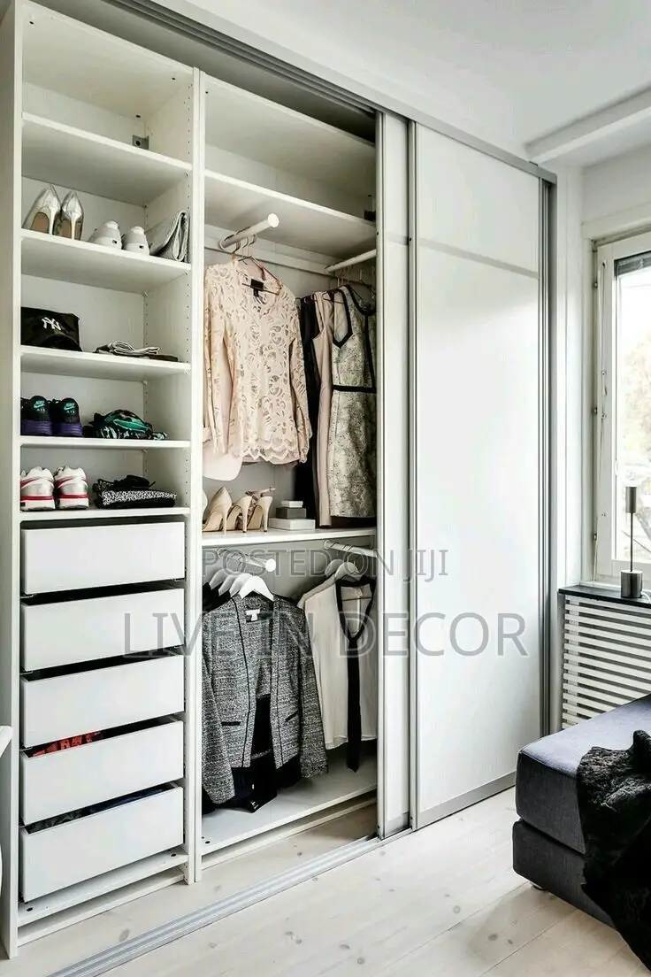 Custom Wardrobes