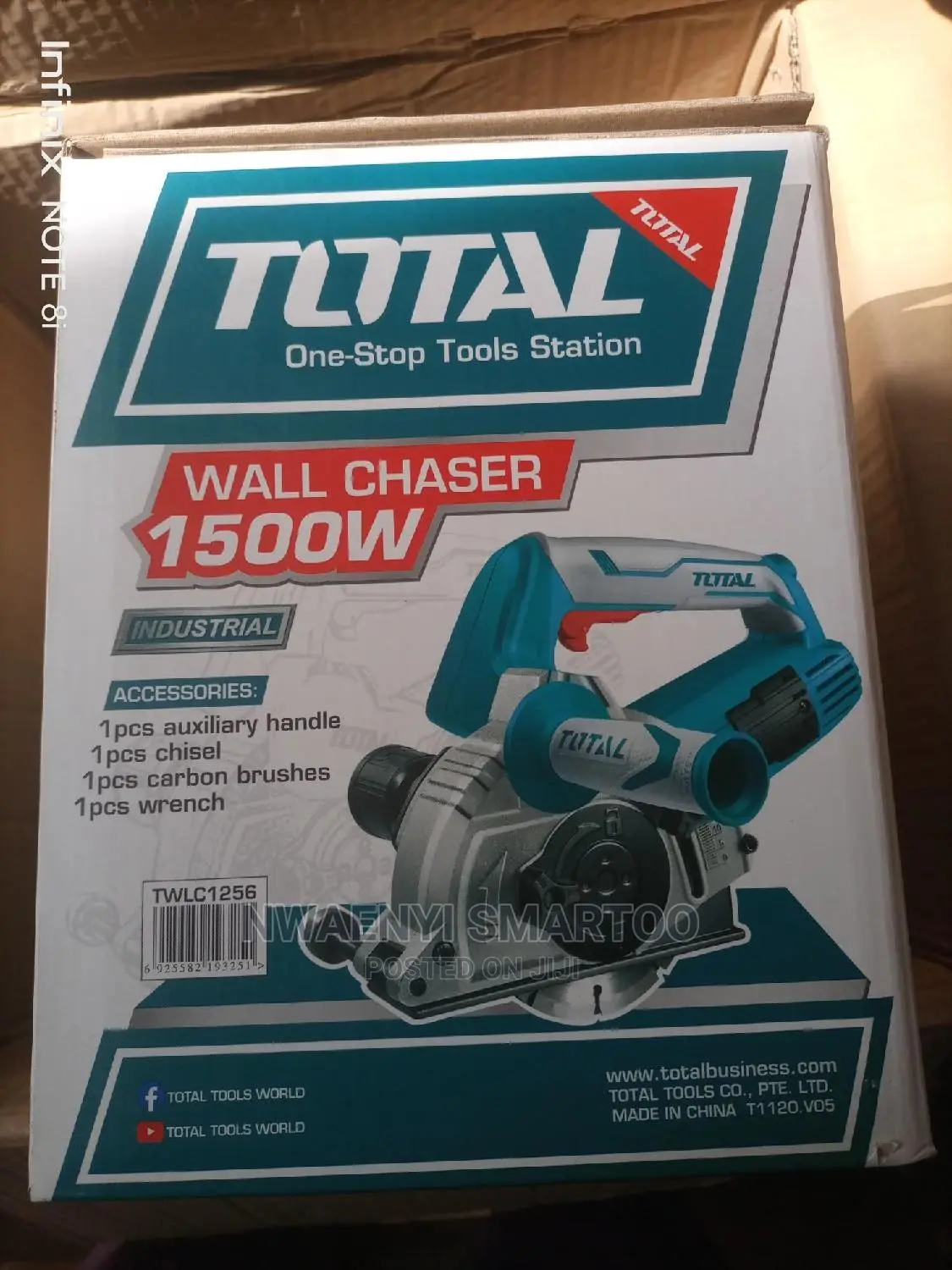 Total 1500watt Wall Chaser ( 4 Blades)
