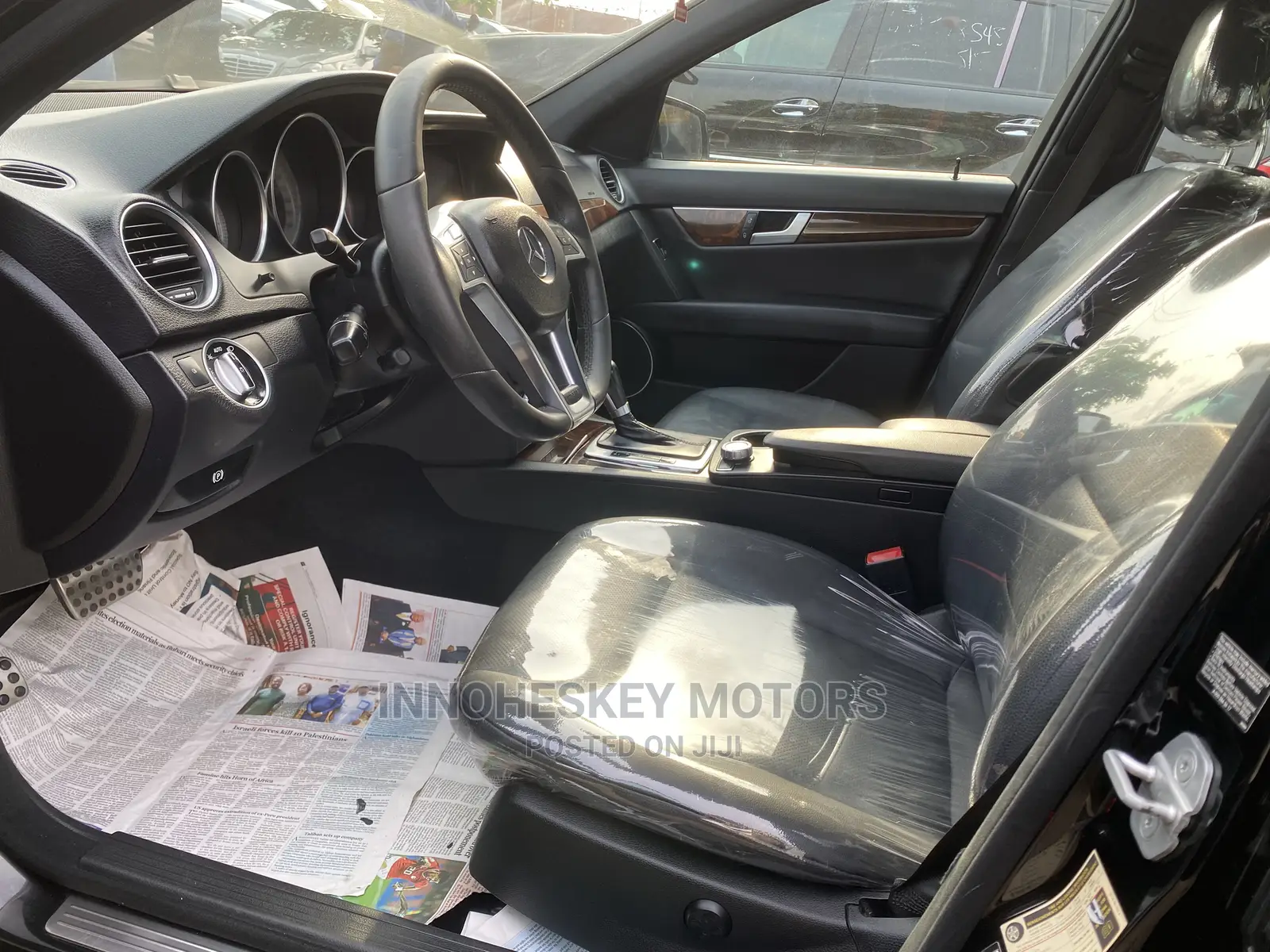 Mercedes-Benz C300 2012 Black