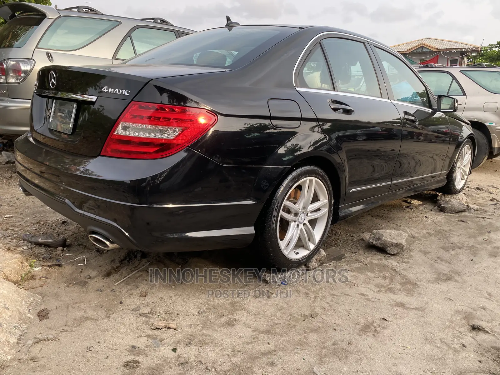 Mercedes-Benz C300 2012 Black