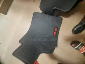 Footmart for Toyota Hilux