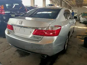 Honda Accord 2015 Silver
