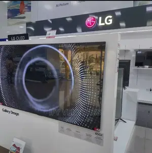 Lg O' Led Tv 65". 