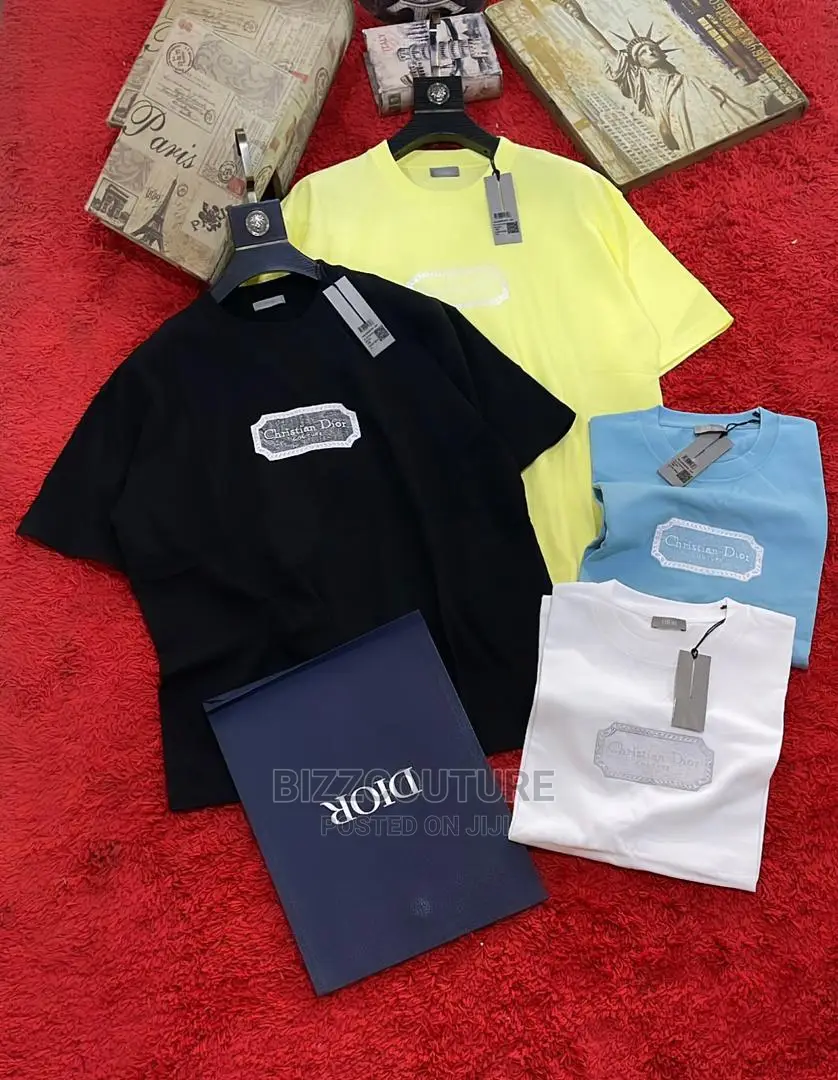Original DIOR T-Shirts Available in Store