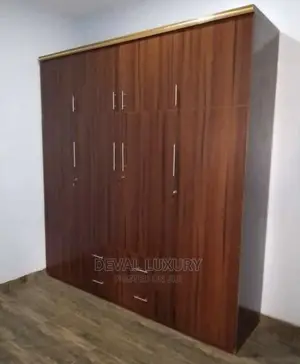Master Room Wardrobe, 6ft by 8ft