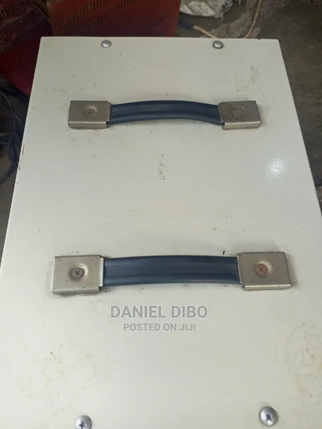 Qlink  8000KVA Automatic Voltage Regulator Stabilizer.