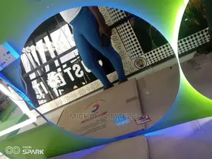 80 by 80 Round Mirror With Bluetooth Speaker and Time