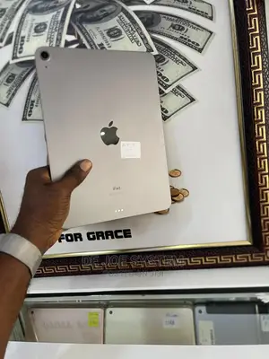 Apple iPad Air (2020) Wi-Fi 64 GB Gray