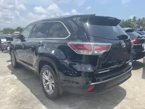 Toyota Highlander Limited V6 4x4 (3.5L 6cyl 6A) 2016 Black