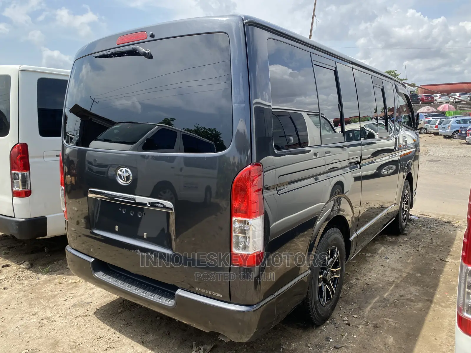 Toyota HiAce 2012 Grey