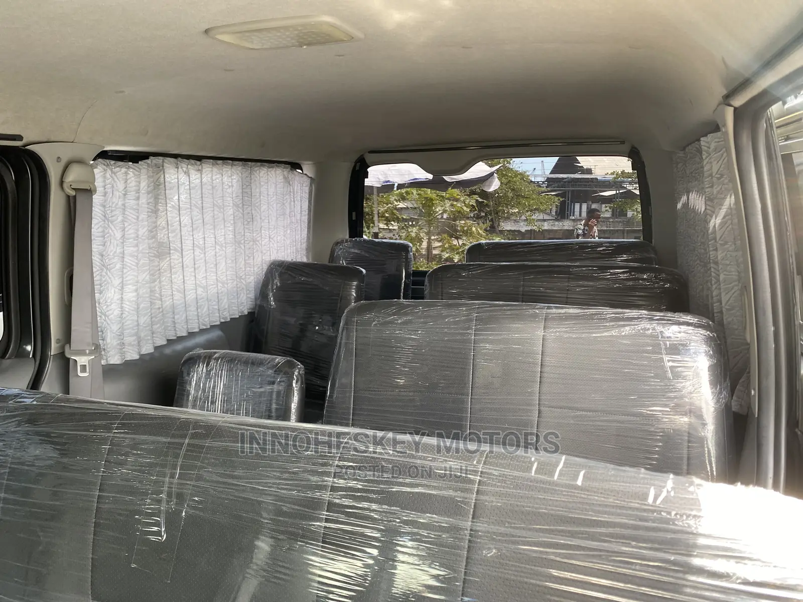 Toyota HiAce 2012 Grey