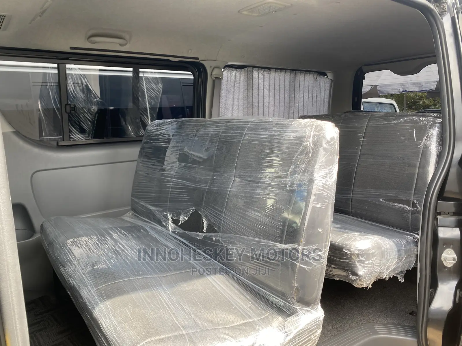 Toyota HiAce 2012 Grey