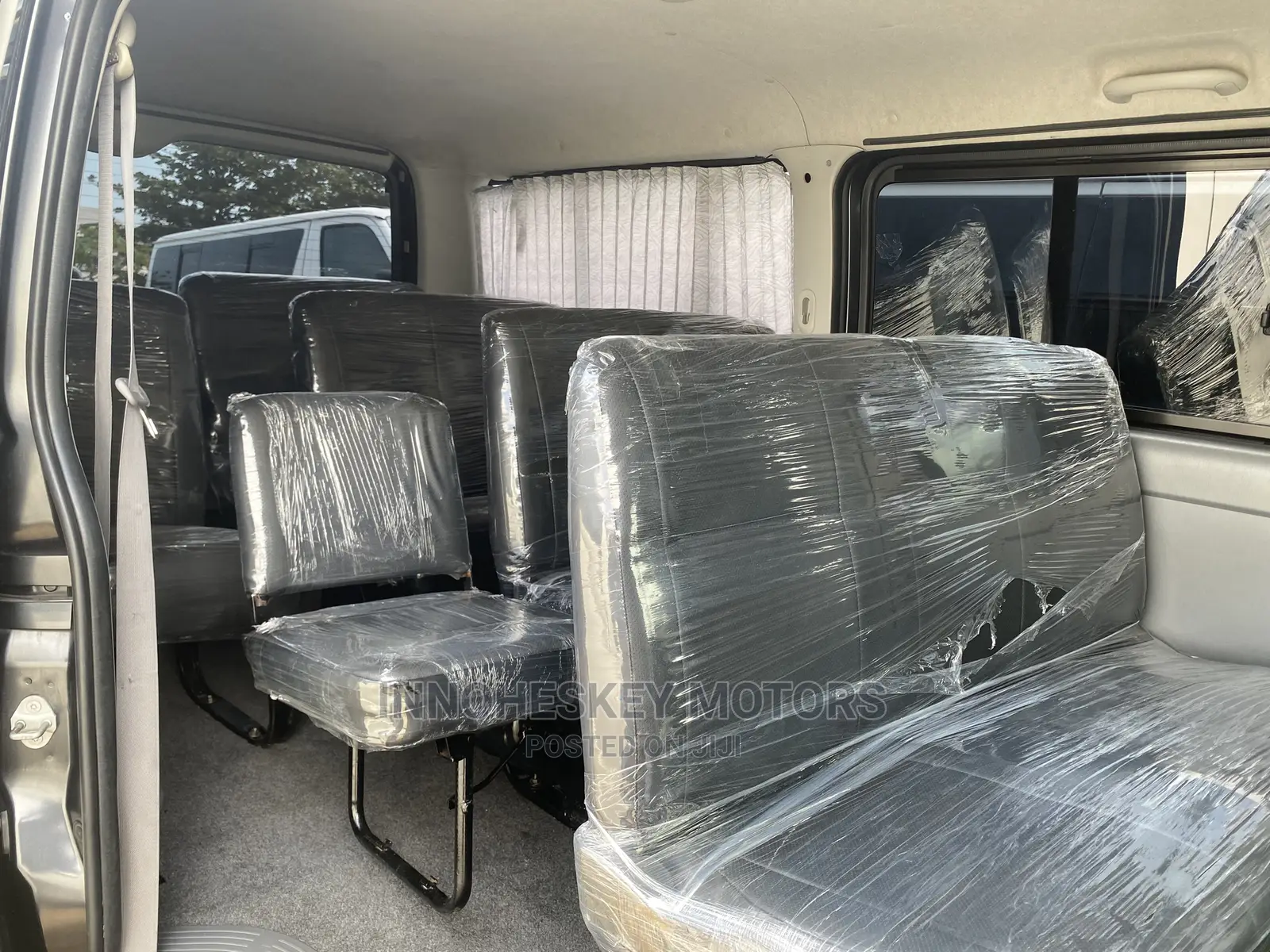 Toyota HiAce 2012 Grey