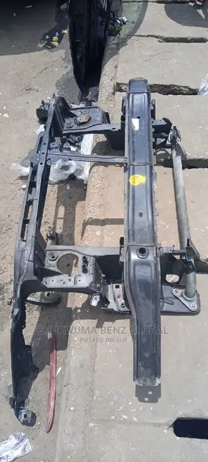 Complete Fornt Cut 166 Gle 2017 Model
