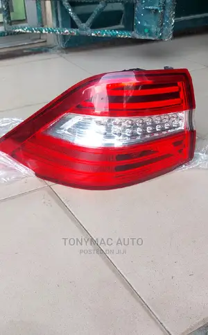 Mercedes-benz Ml350 2013-2014 166 Back Lights Original